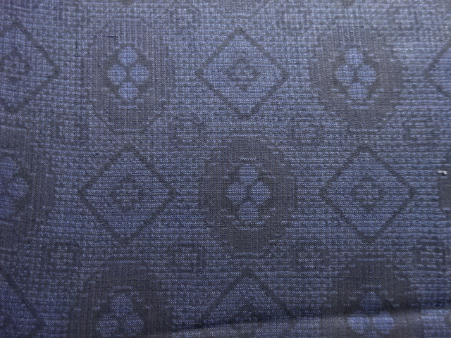 JAPANESE KIMONO / ANTIQUE KIMONO / SILK / DORO OSHIMA TSUMUGI / WOVEN RHOMBUS